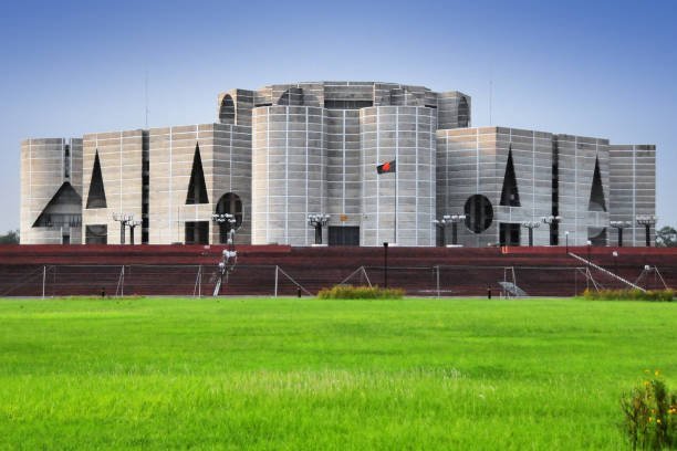 সংসদ নির্বাচন ও রেফারেন্ডাম একসঙ্গে সিদ্ধান্ত ও রাজনৈতিক প্রেক্ষাপট